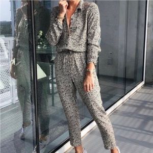 NWT Rag Poets Animal Print Long Sleeve Button Up Jumpsuit Sz XS